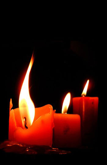 3 свечи